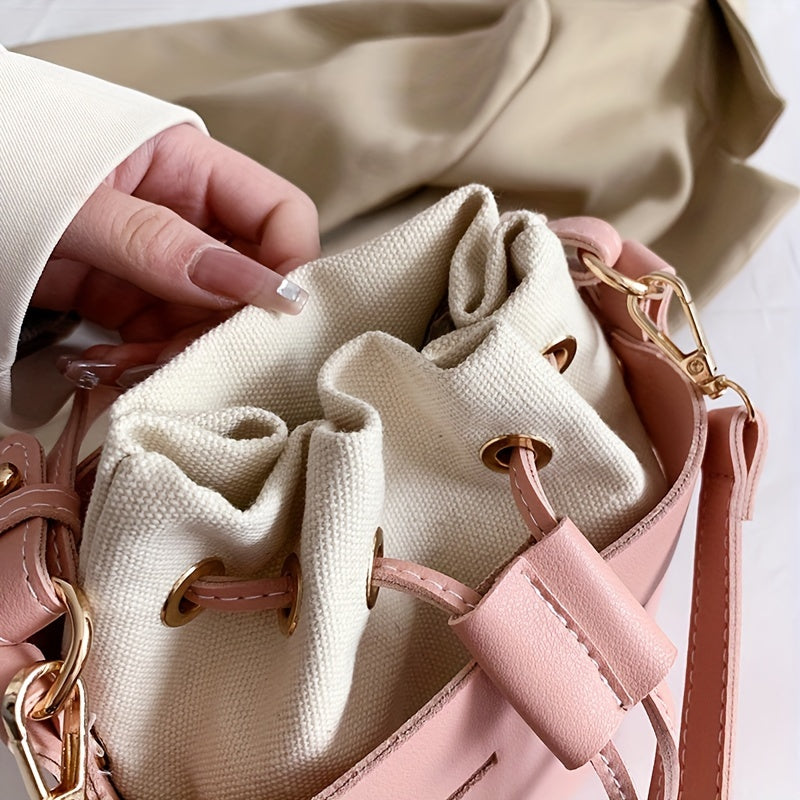 Bolsa Trançada; Bolsa Casual Feminina; Bolsa Bucket Moderna; Bolsa de Couro; Bolsa Estruturada Feminina; Bolsa Tendência 2025; Bolsa Elegante Feminina