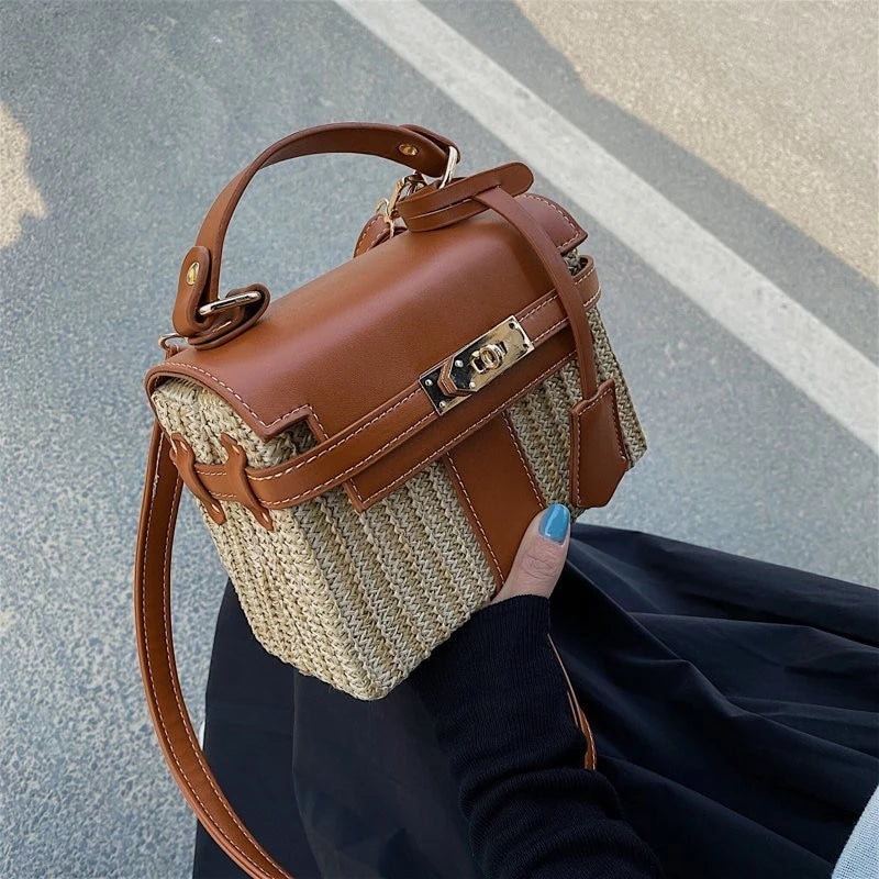 Bolsa Pequena, Bolsa Média, Bolsa Grande, Bolsa Mini, Bolsa Maxi, Bolsa Preta, Bolsa Marrom, Bolsa Bege, Bolsa Vermelha, Bolsa Azul, Bolsa Verde, Bolsa Rosa, Bolsa Amarela, Bolsa Colorida, Bolsa Estampada