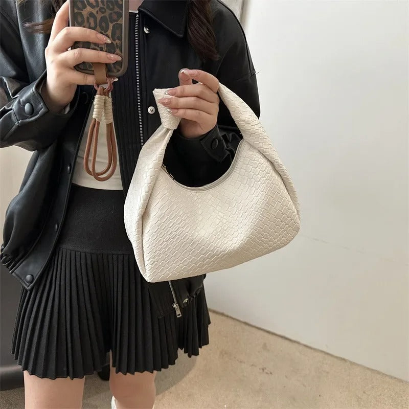 Bolsa De Mão Em Couro Trançado Camila